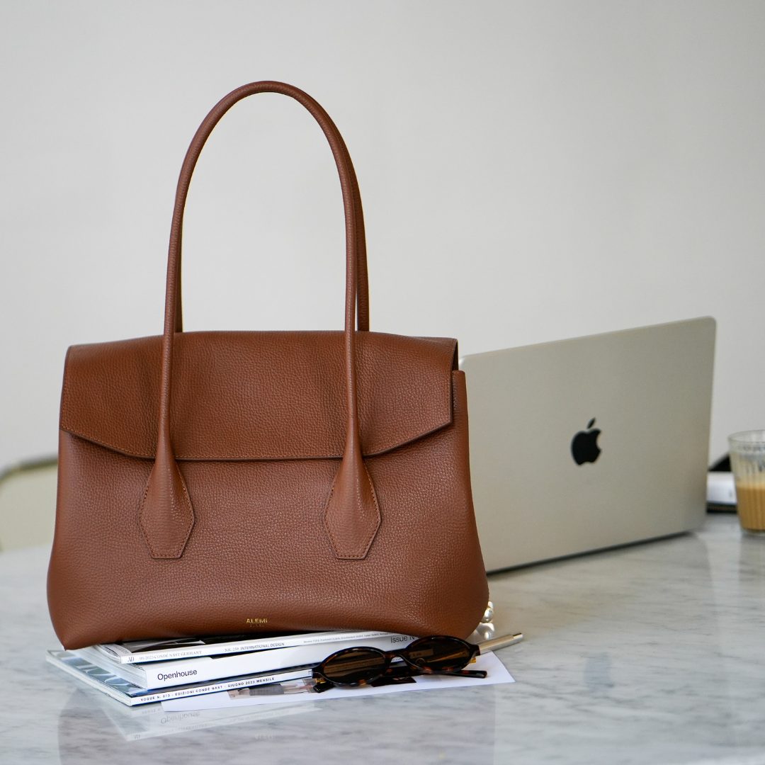 Handbag Trends 2024: A Stylish Preview