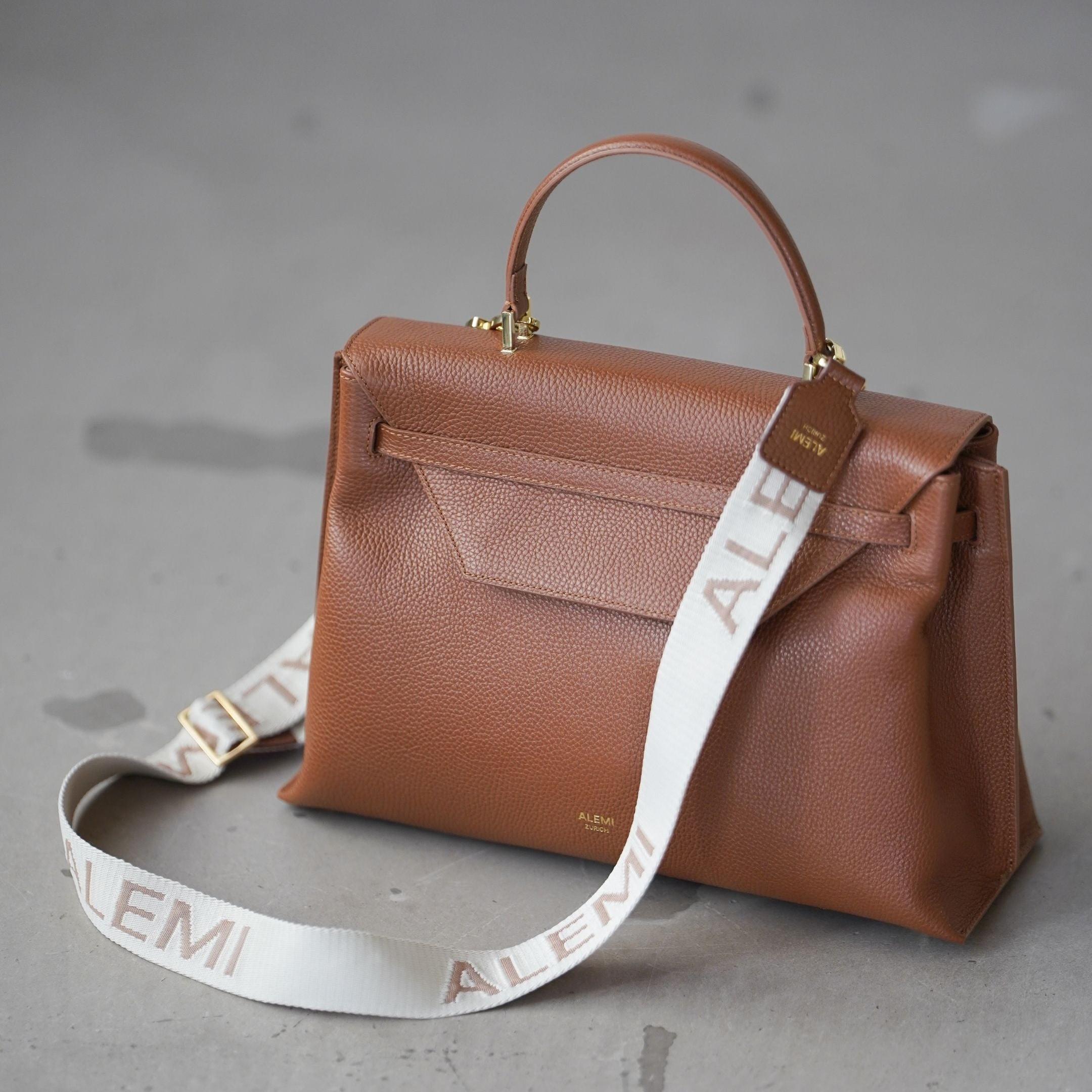 ALEMI Zurich | Adjustable Strap | Cognac | Soft Grain Leather | Strap on Viadukt Day Laptopbag