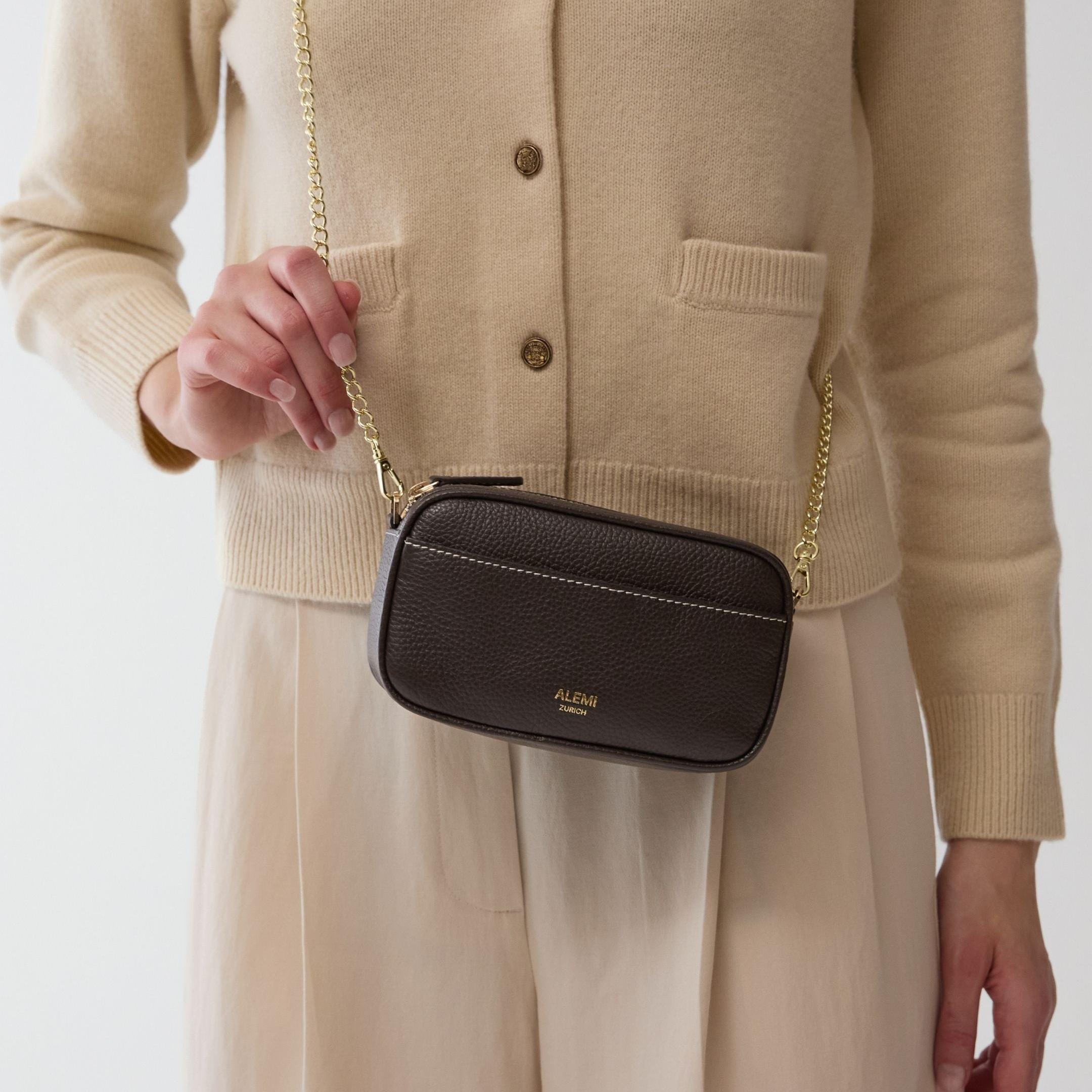 ALEMI Zurich | BELVOIR | Small Bag | Dark Brown | Soft Grain Leather | Cross-body on model