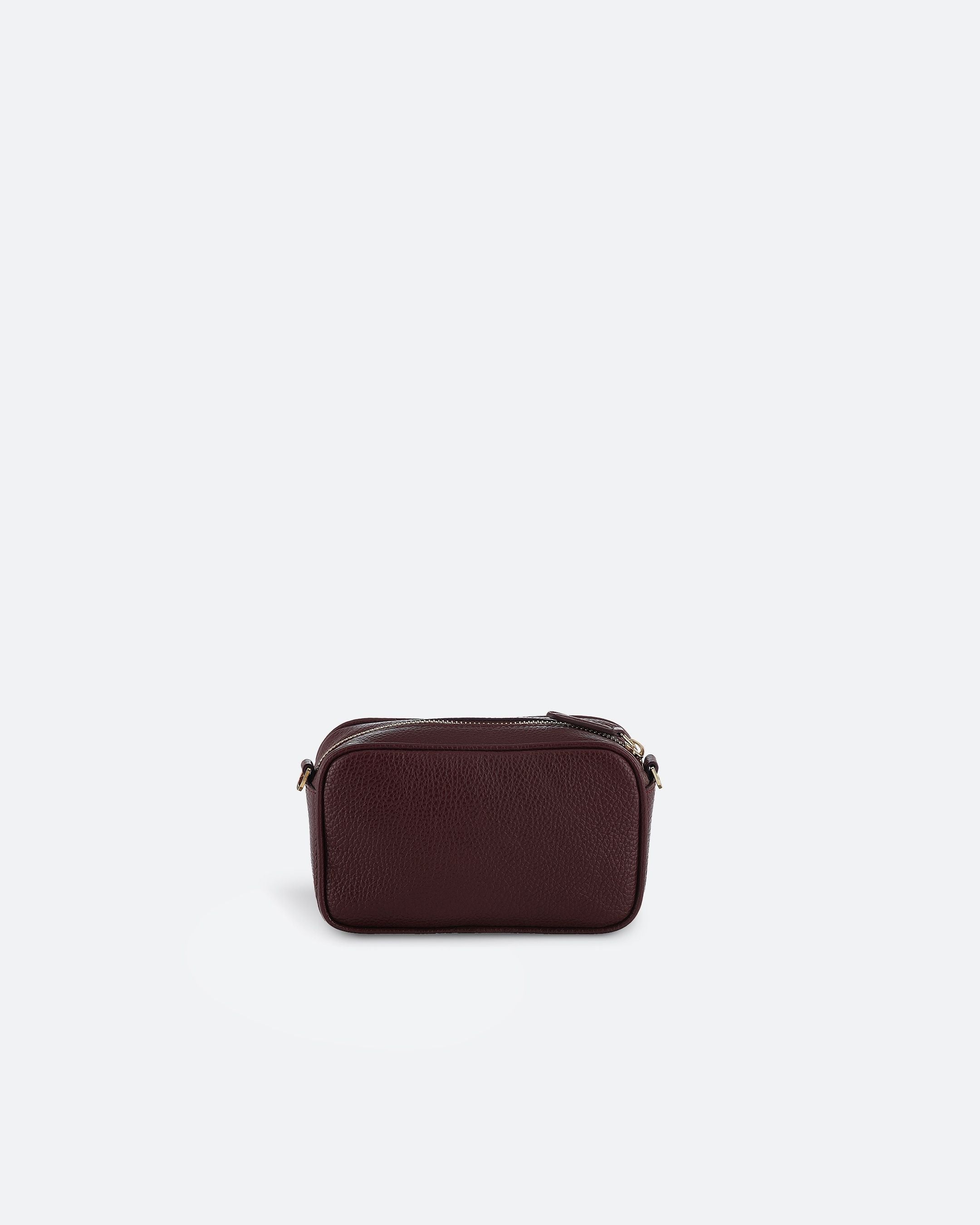 ALEMI Zurich | BELVOIR | Small Bag | Maroon Red | Soft Grain Leather | Bag back