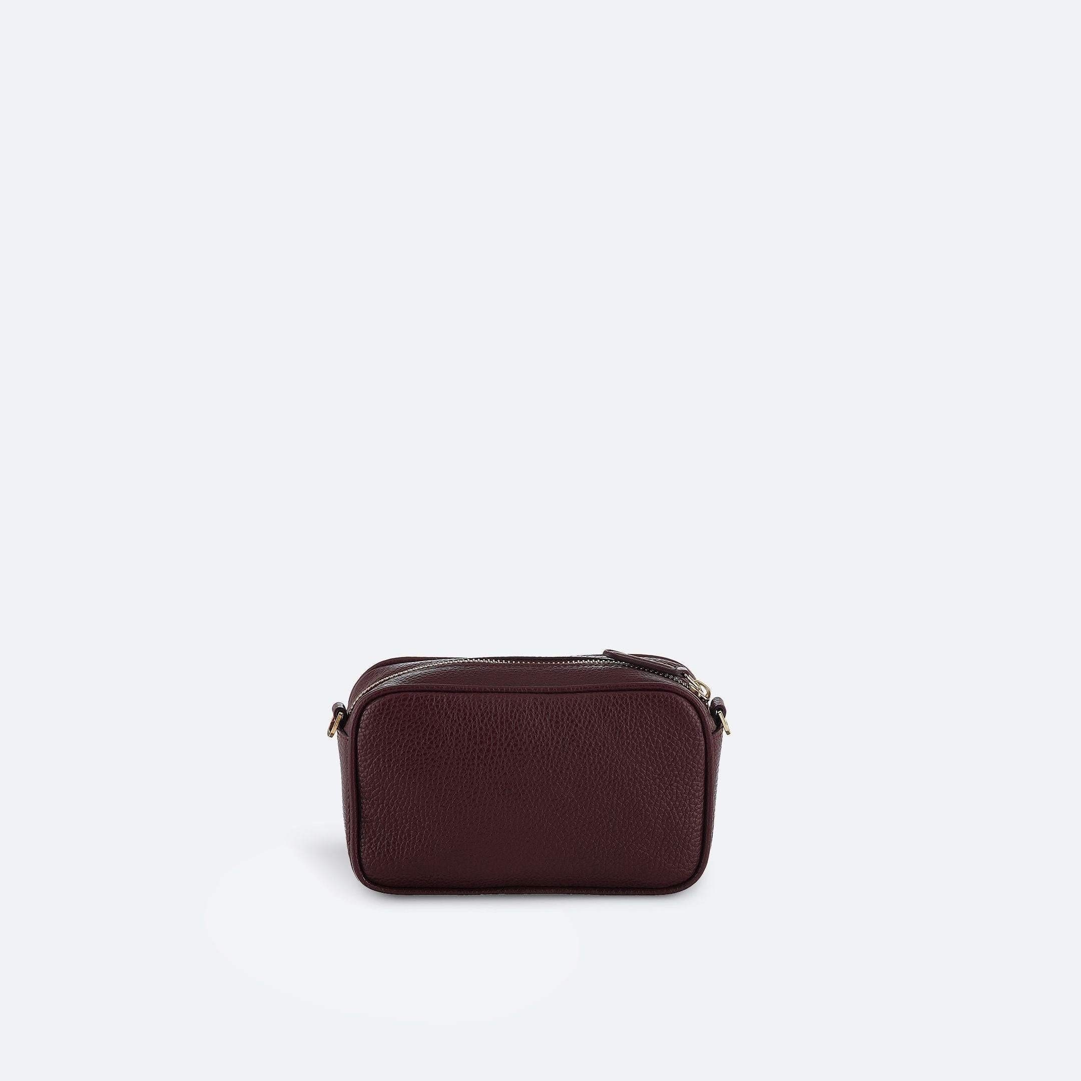 ALEMI Zurich | BELVOIR | Small Bag | Maroon Red | Soft Grain Leather | Bag back