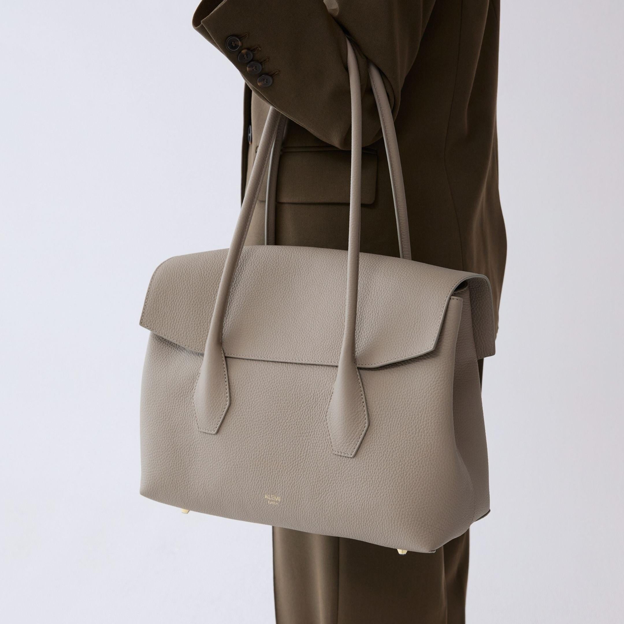 ALEMI Zurich | IDA | Laptop Bag | Beige| Soft Grain Leather | Bag small on top handle