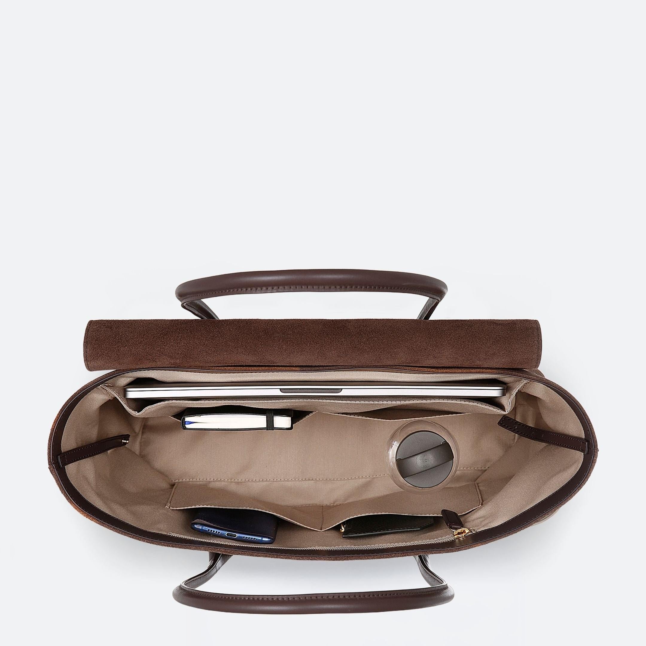 ALEMI Zurich | IDA | Laptop Bag | Dark Brown | Suede Leather | Bag inside