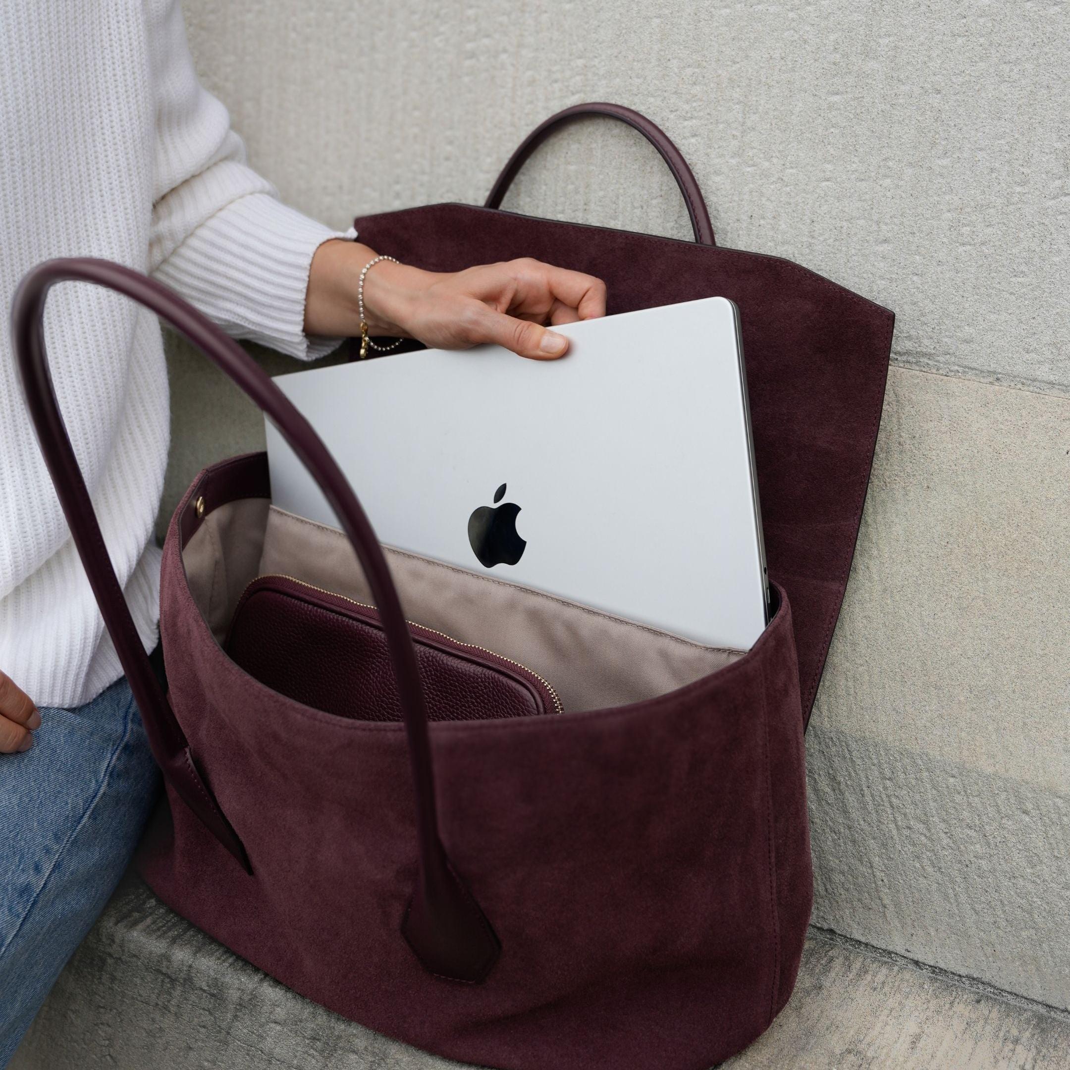 ALEMI Zurich | IDA | Laptop Bag | Maroon Red | Suede Leather | Laptop in Laptop Case