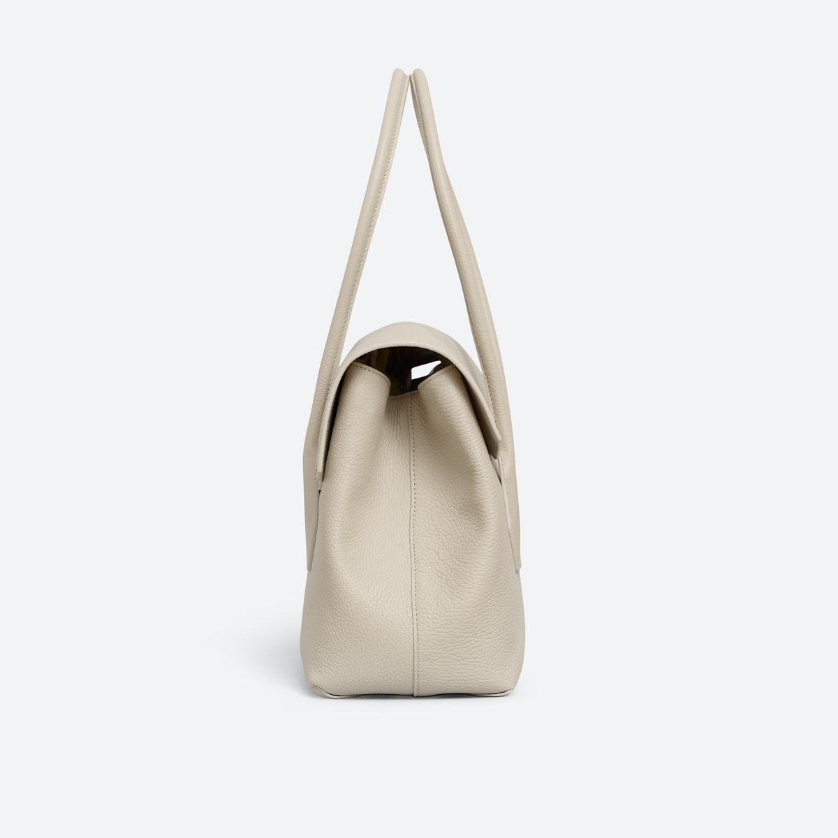 ALEMI Zurich | IDA | Laptop Bag | Sandstone | Soft Grain Leather | Bag side