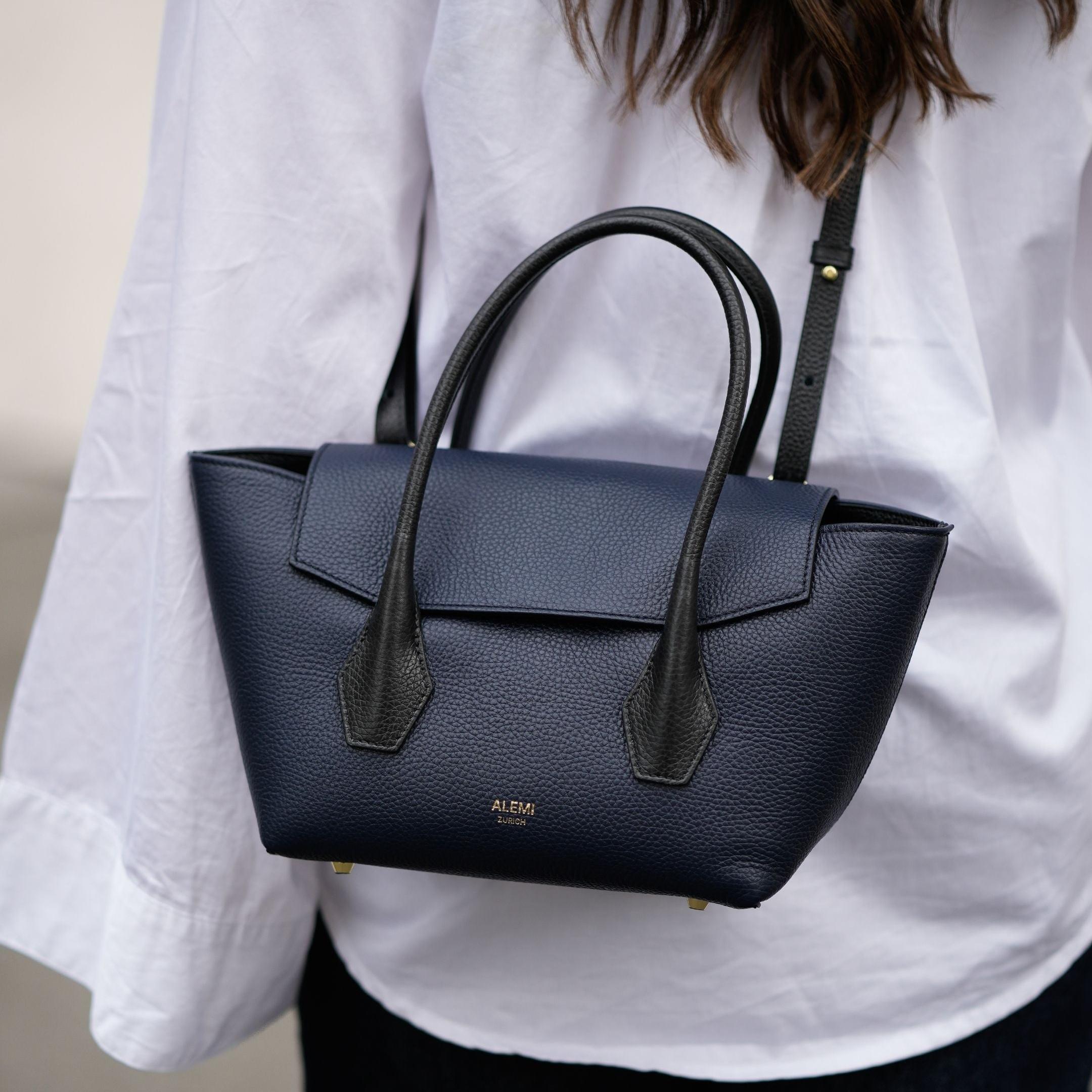 ALEMI Zurich | IDA SMALL | Small Bag | Black-Navy | Soft Grain Leather | Cross-body