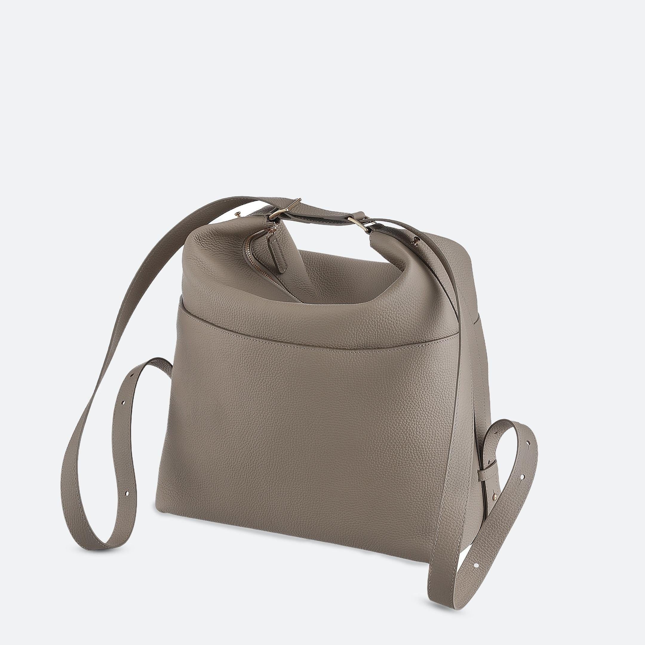 ALEMI Zurich | LETTEN | Laptop Bag | Beige | Soft Grain Leather | Bag back