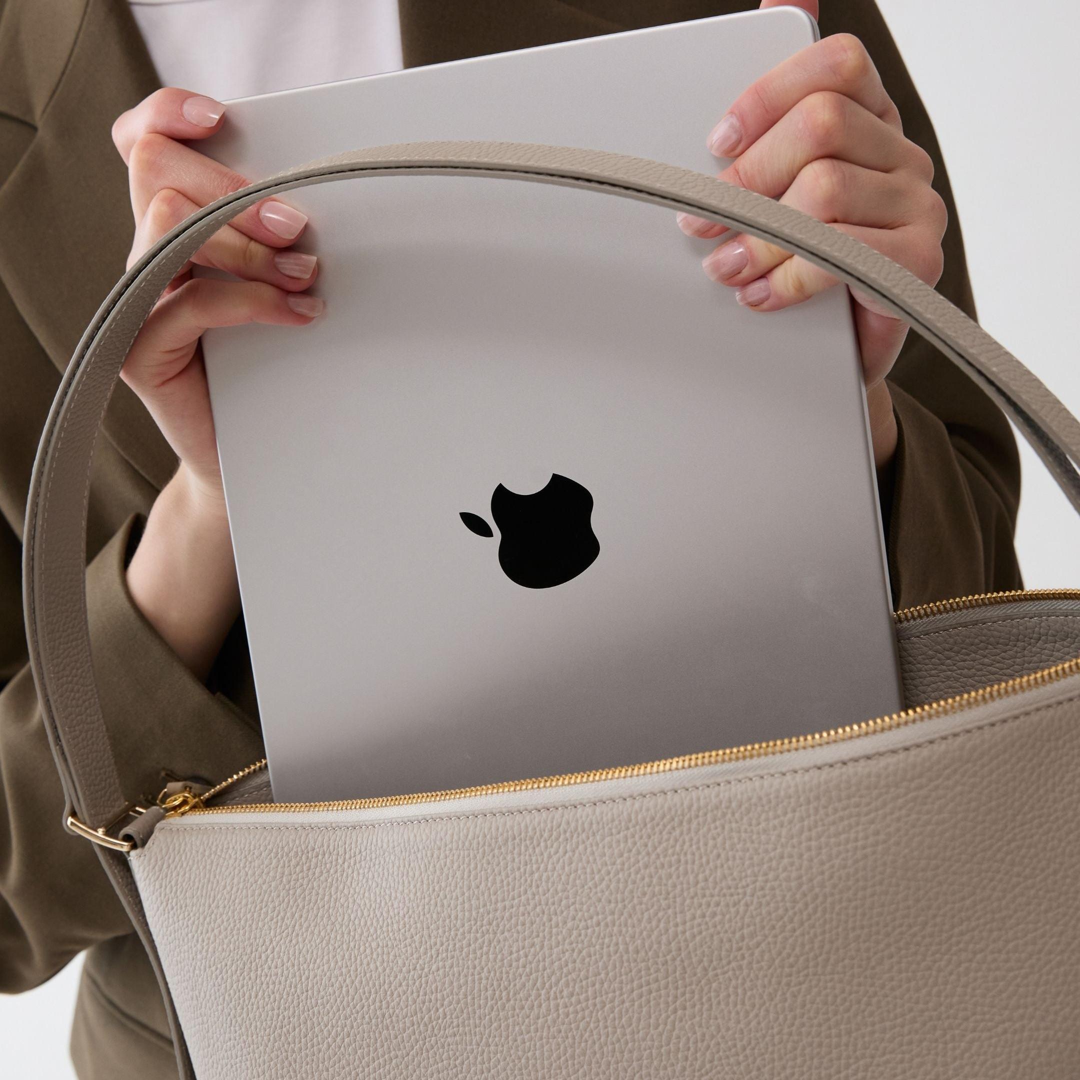 ALEMI Zurich | LETTEN | Laptop Bag | Beige | Soft Grain Leather | Bag with laptop