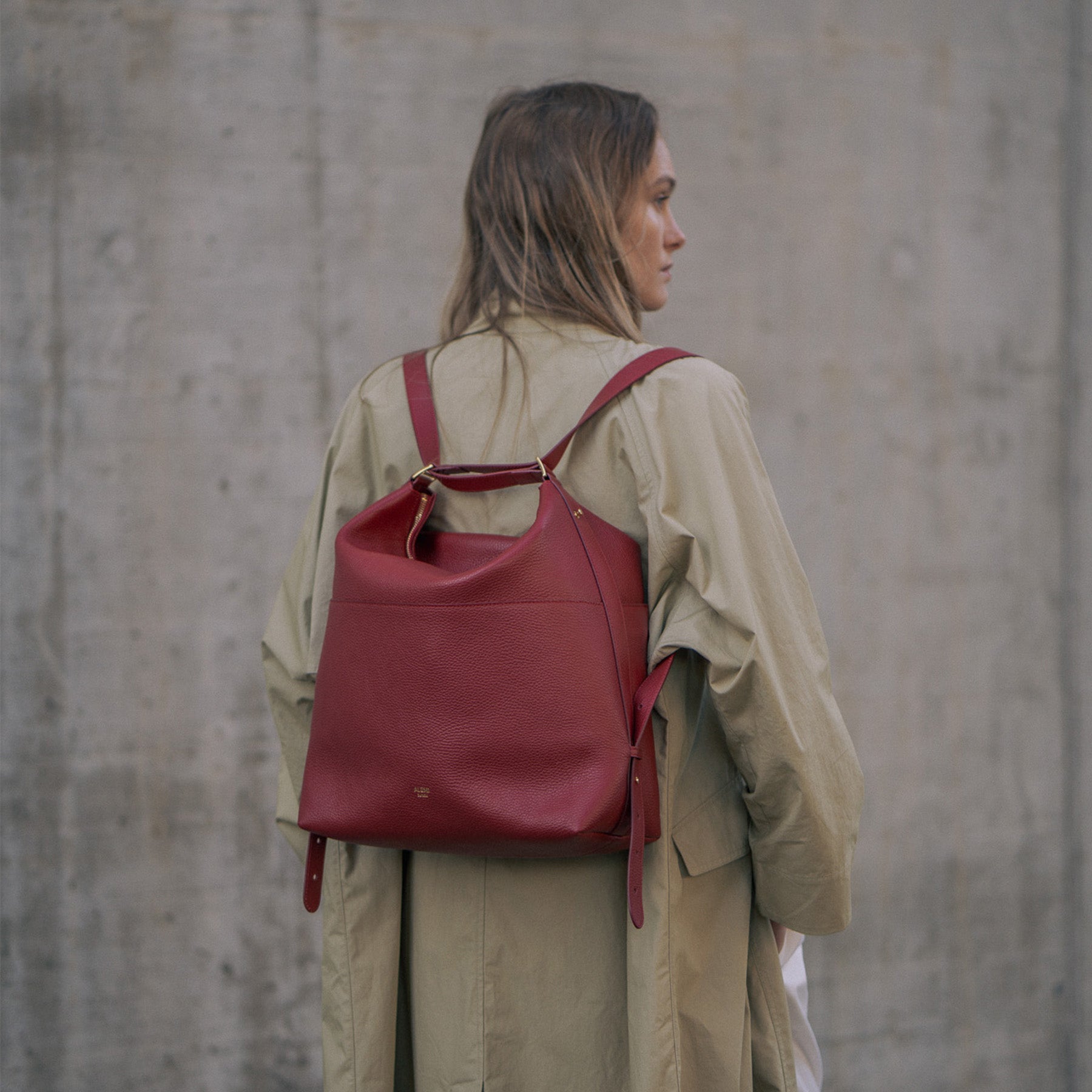 ALEMI Zurich | LETTEN | Laptop Bag | Red | Soft Grain Leather | Bag as backpack