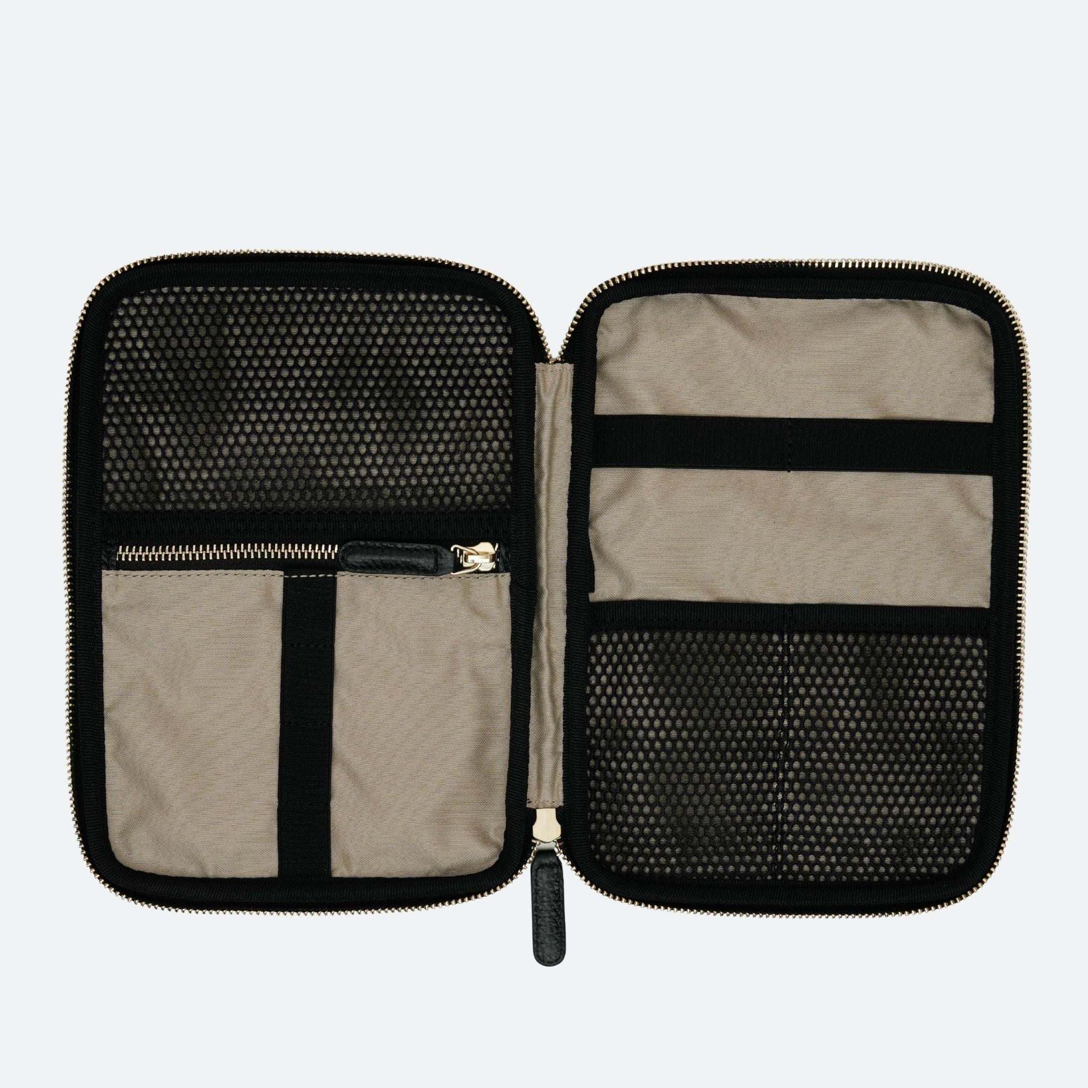 ALEMI Zurich | TECHNOPARK | Accessoires | Black | Soft Grain Leather | Inside empty