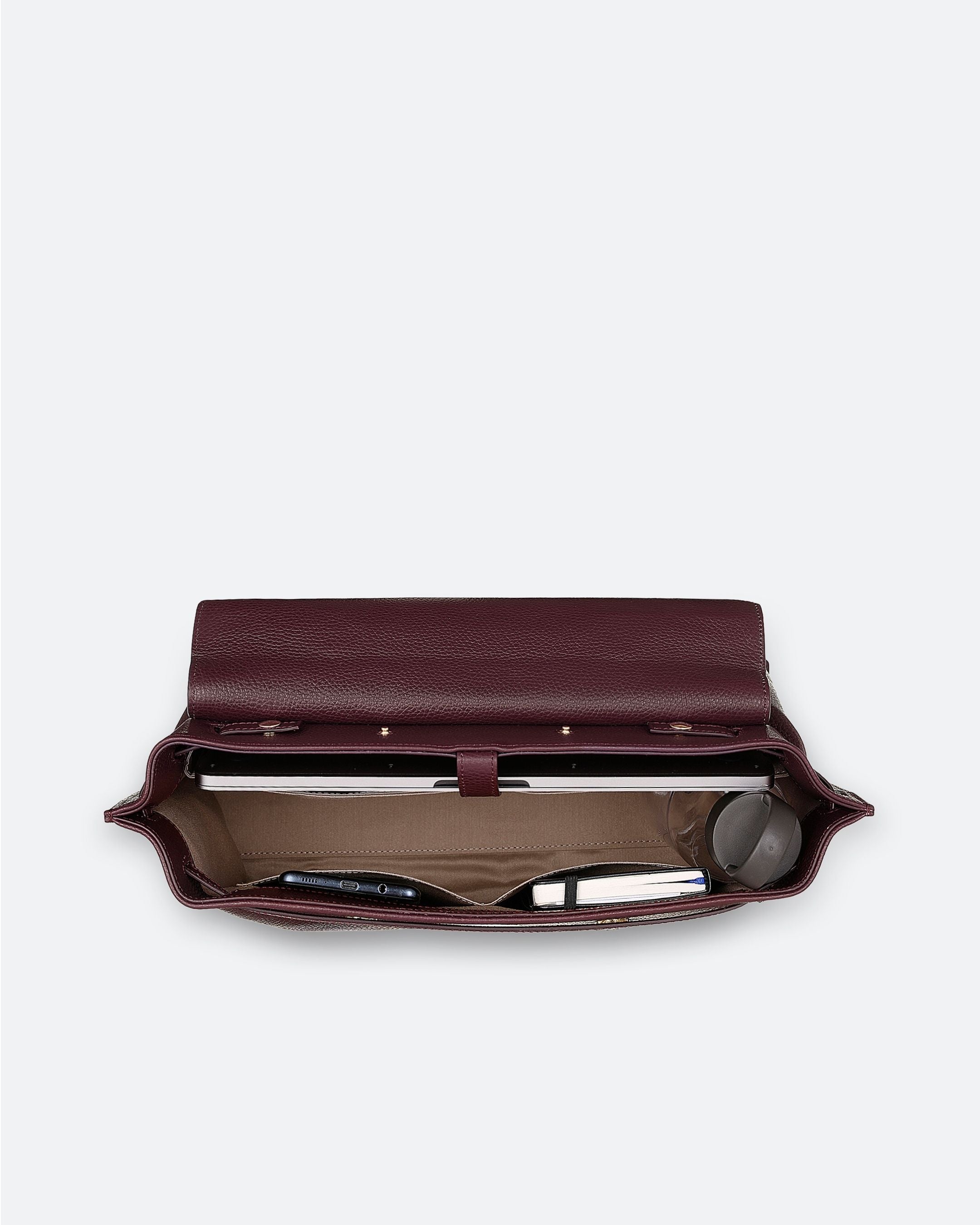 ALEMI Zurich | VIADUKT DAY | Laptop Bag | Maroon Red | Soft Grain Leather | Bag inside