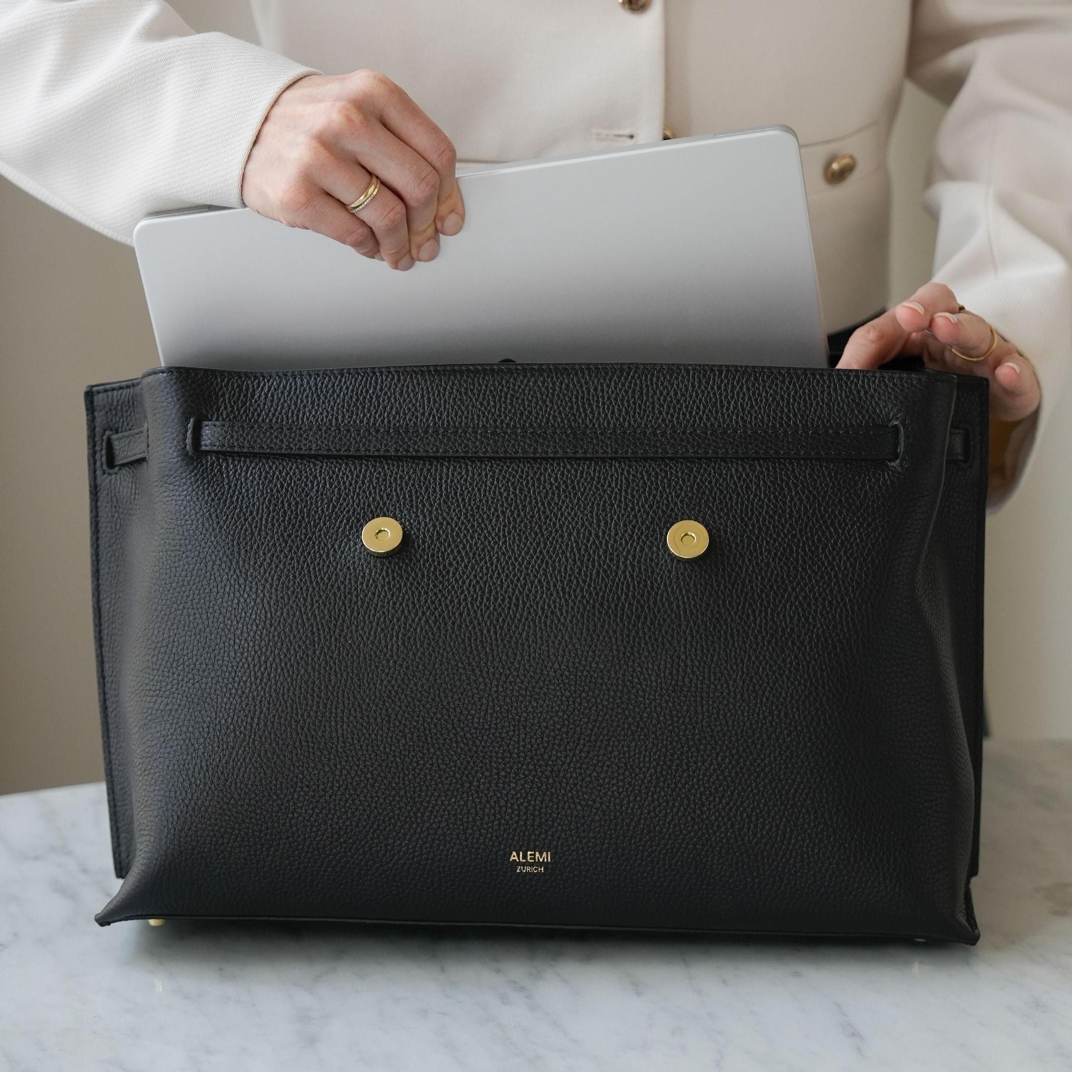 ALEMI Zurich | VIADUKT WORK | Laptop Bag | Black | Soft Grain Leather | Bag with laptop