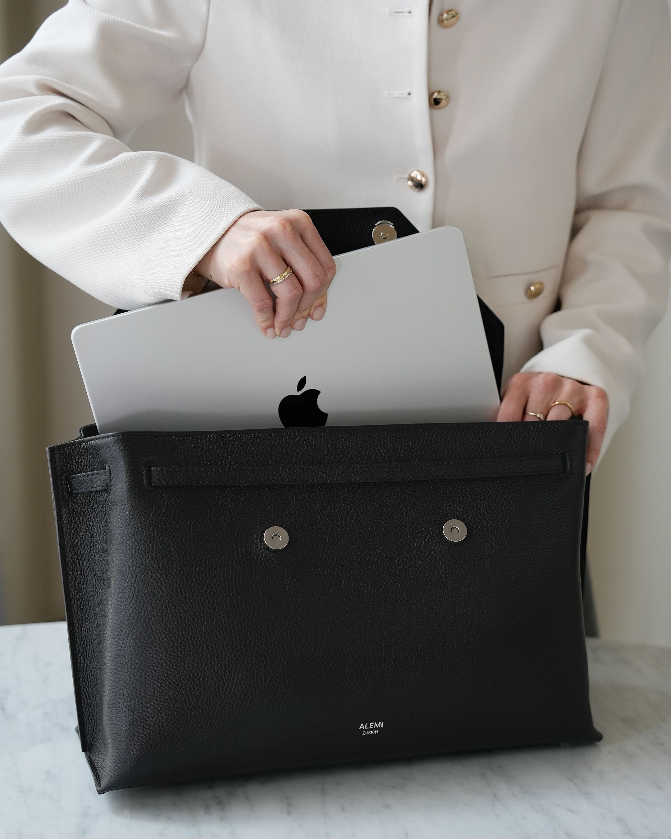 ALEMI Zurich | VIADUKT WORK | Laptop Bag | Black with Silver Hardware | Soft Grain Leather | Bag with laptop