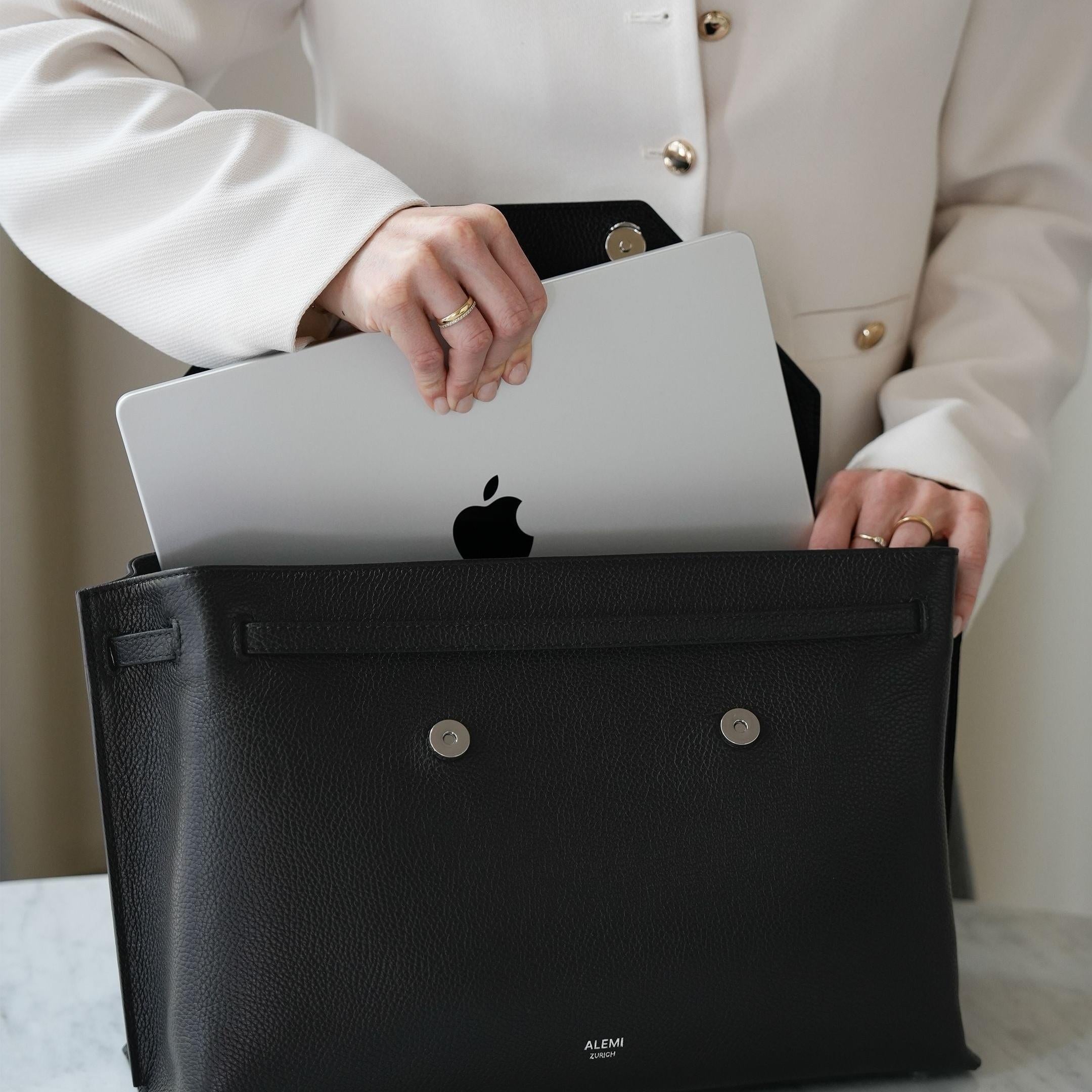 ALEMI Zurich | VIADUKT WORK | Laptop Bag | Black with Silver Hardware | Soft Grain Leather | Bag with laptop