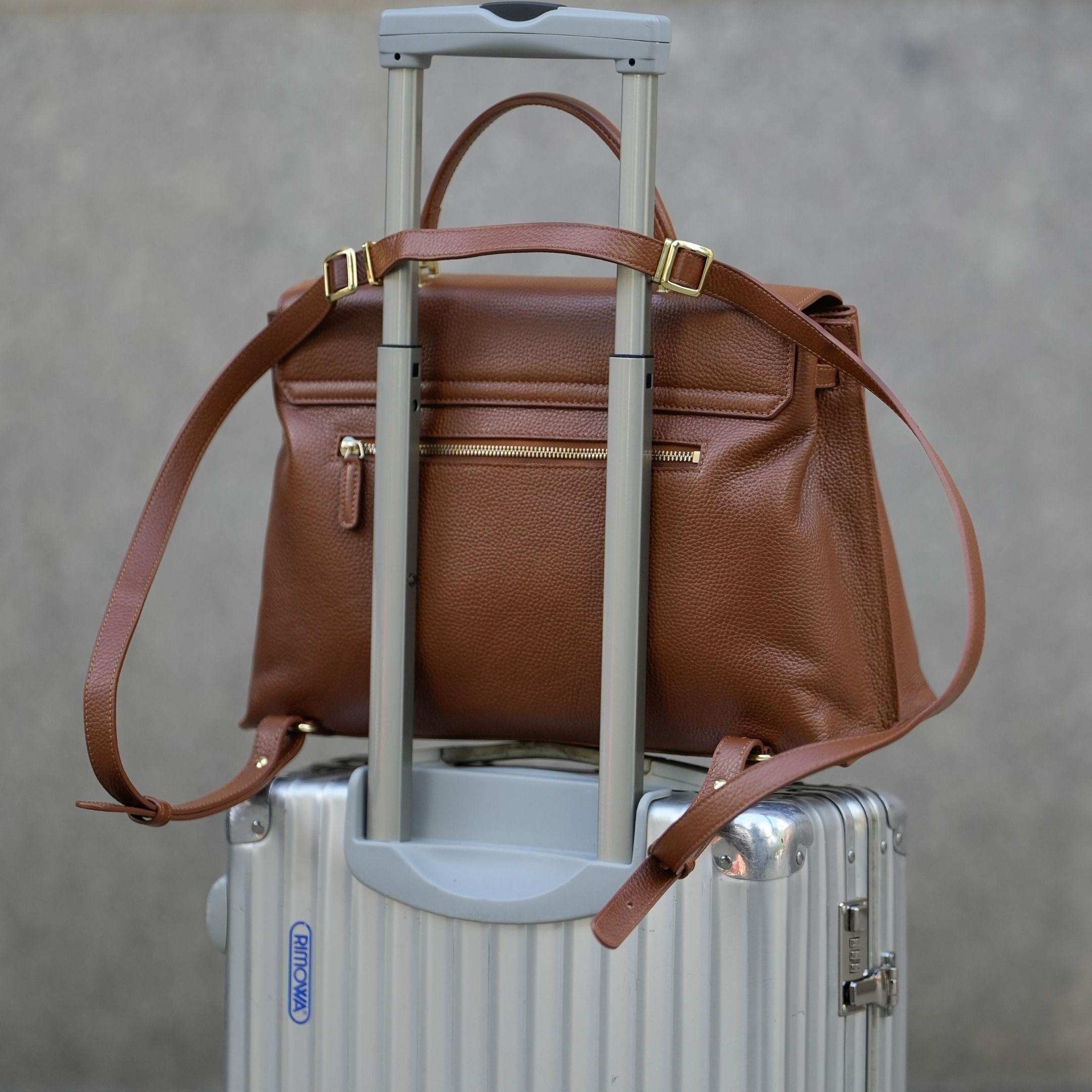 ALEMI Zurich | VIADUKT WORK | Laptop Bag | Cognac | Soft Grain Leather | Bag on luggage