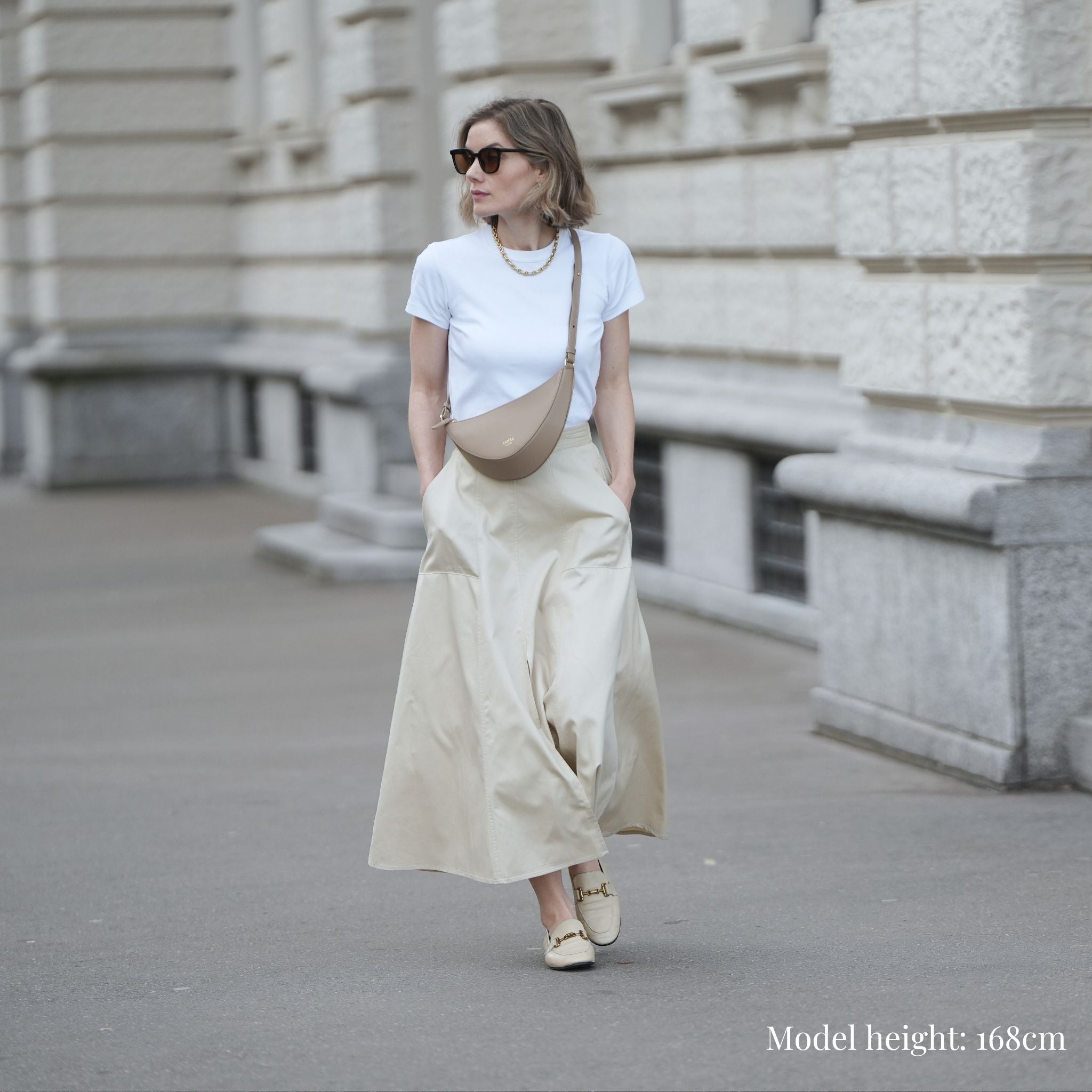 AMELI Zurich | HELVETIA | Cappuccino | Pebbled Leather | Model