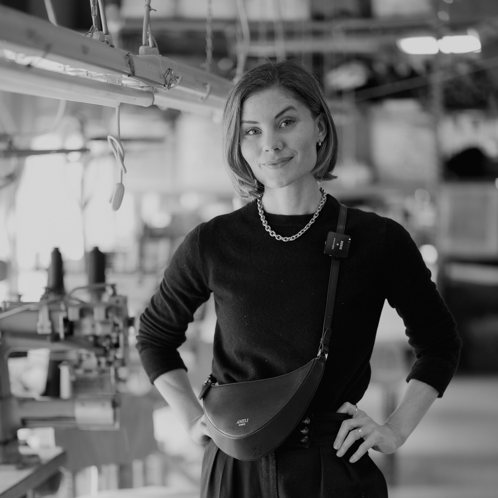 ALEMI co-founder Christina during the development of the HELVETIA bag at the family-run manufactory in Italy