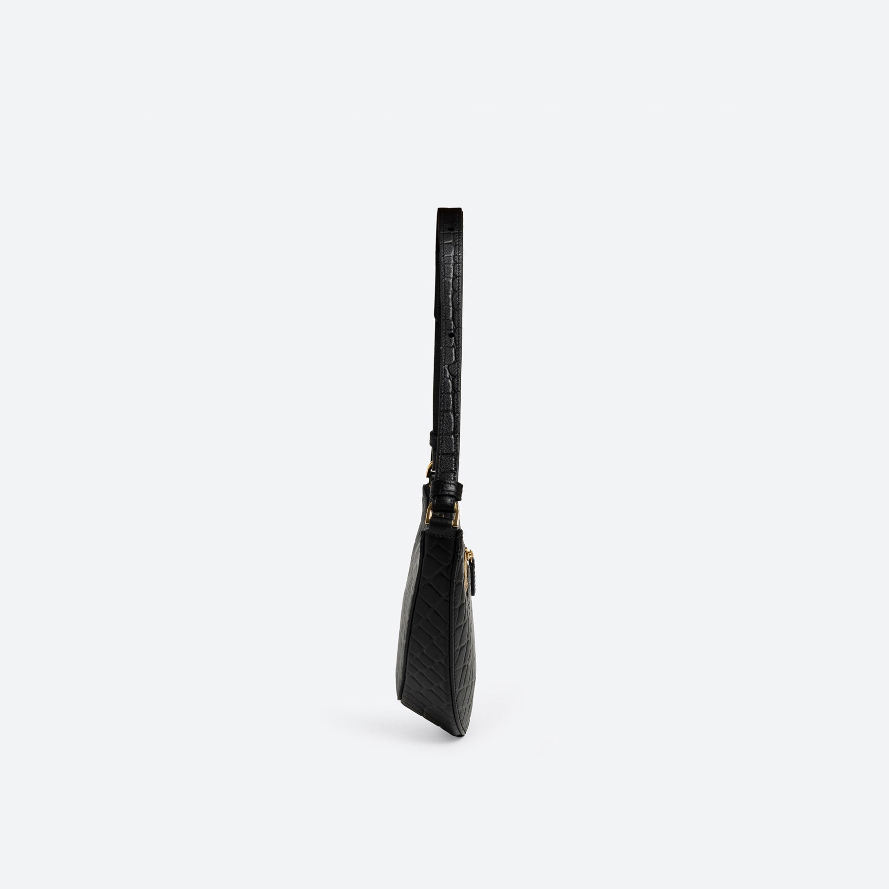HELVETIA in Black - Compact Everyday Bag | ALEMI Zurich