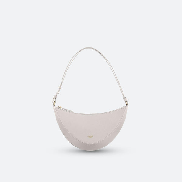 HELVETIA in Cloud Dancer - Compact Everyday Bag | ALEMI Zurich