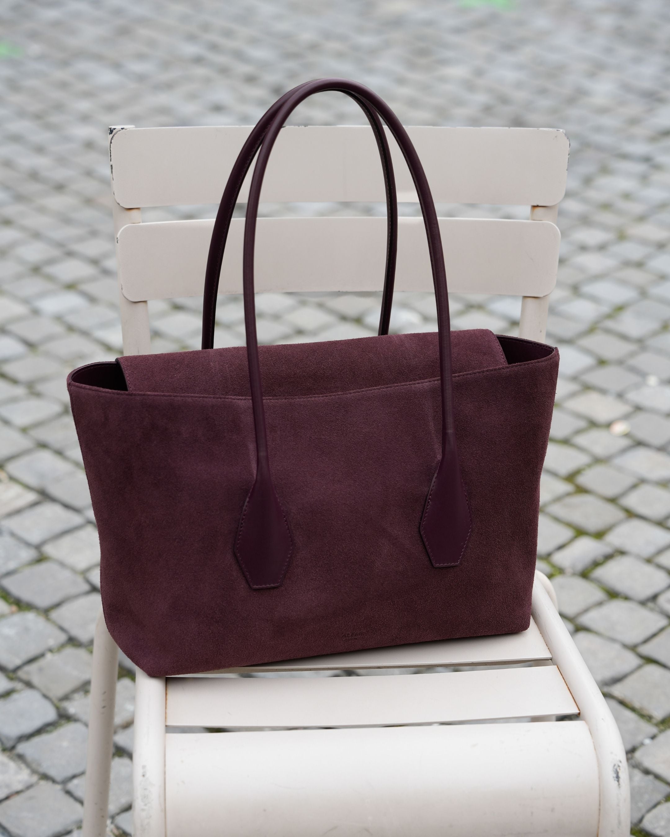ALEMI Zurich | IDA | Laptop Bag |  Maroon Red | Suede Leather | Lifestyle Picture with Wide Width