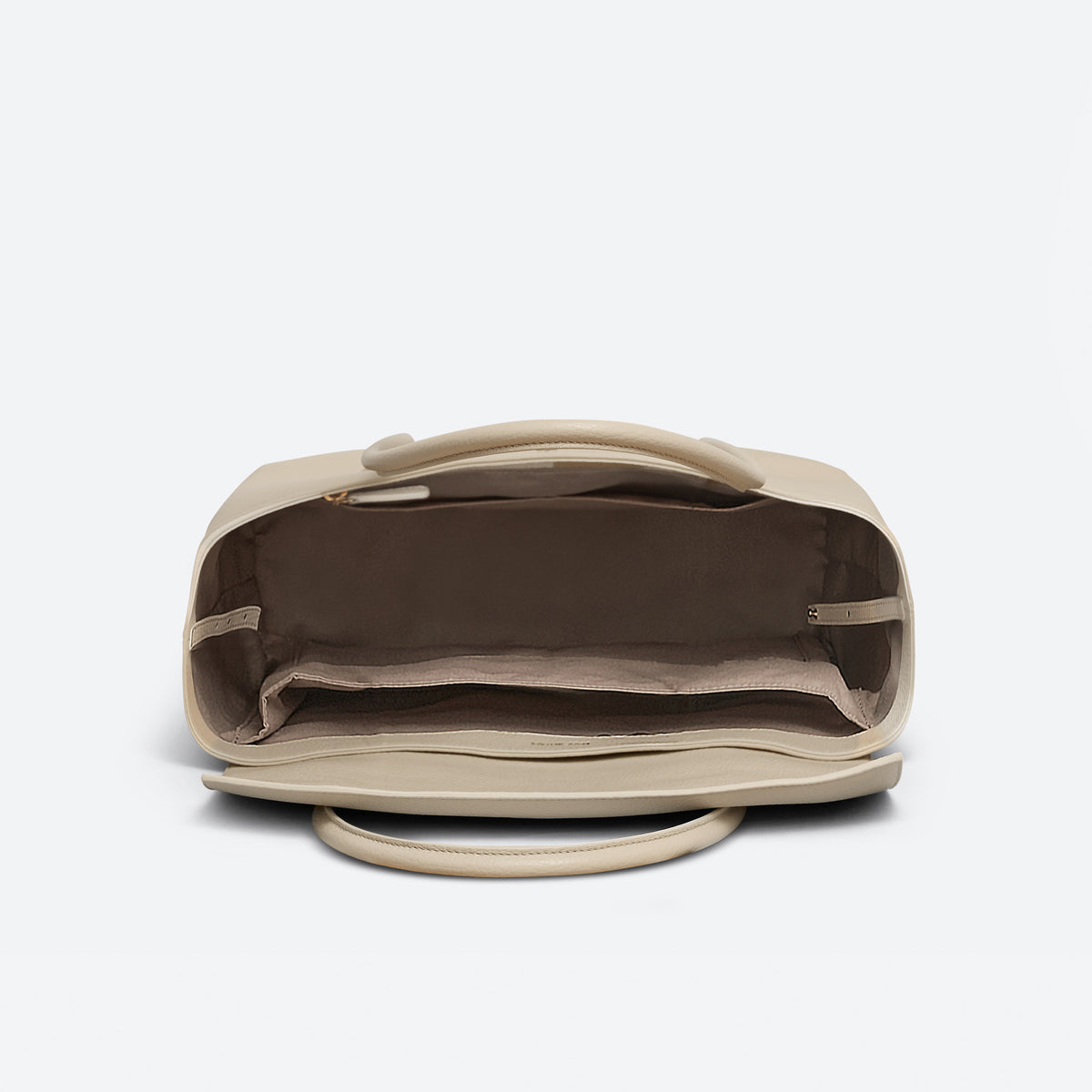 ALEMI Zurich | IDA | Laptop Bag | Sandstone | Soft Grain Leather | Bag inside