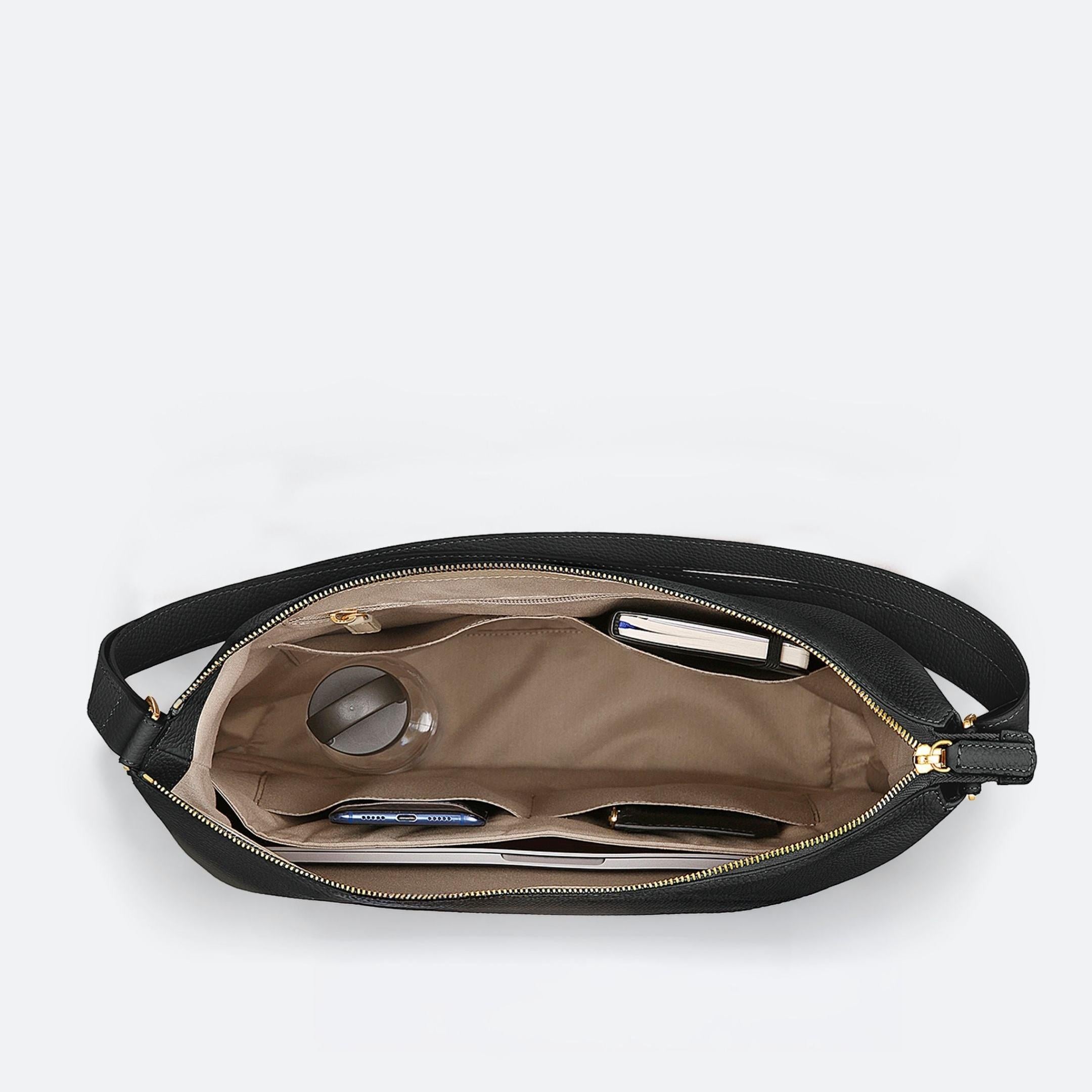 ALEMI Zurich | LETTEN | Laptop Bag | Black | Soft Grain Leather | Bag inside