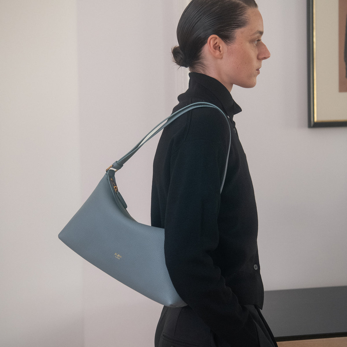 ALEMI Zurich | LETTEN SMALL | Small Bag | Ice Blue I Soft Grain Leather | Bag on shoulder