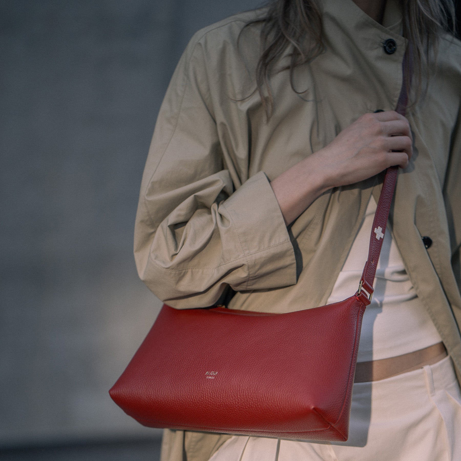 ALEMI Zurich | LETTEN SMALL | Small Bag | Red | Soft Grain Leather | Bag cross-body