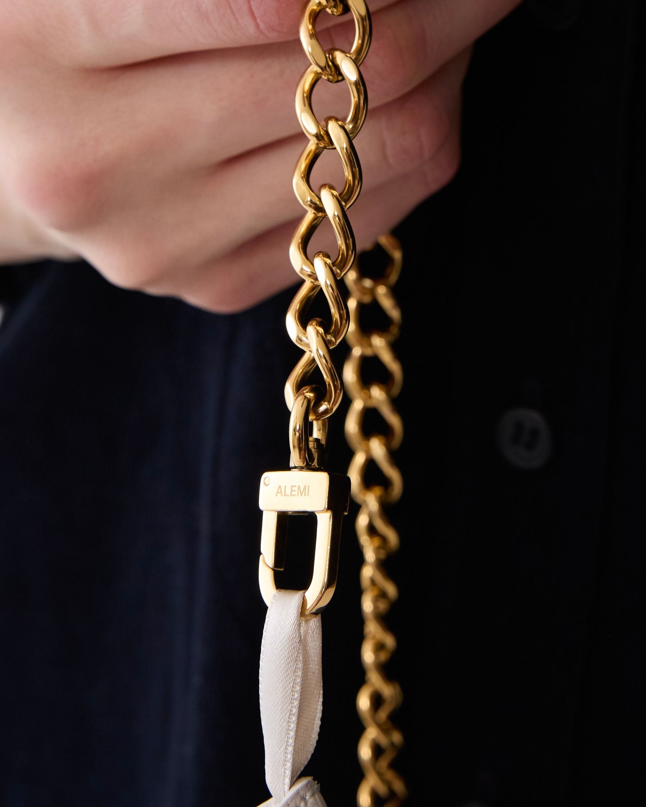 ALEMI Zurich | GOLD CHAIN | Gold | Stainless Steel | Detail
