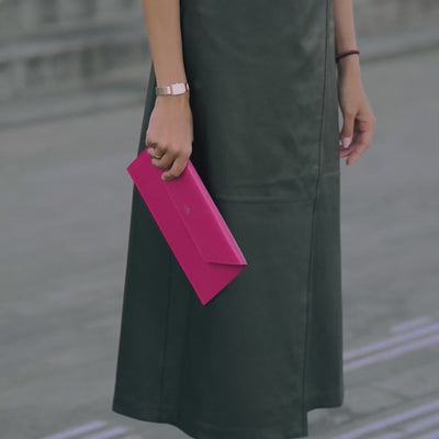 ALEMI Zurich | CLUTCH | Small Bag | Fuchsia | Smooth Leather | Bag video