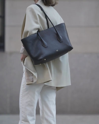 ALEMI Zurich | IDA | Laptop Bag | Black | Soft Grain Leather | Video