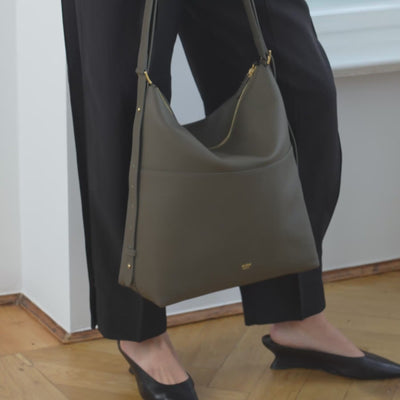 ALEMI Zurich | LETTEN | Laptop Bag | Olive Green | Soft Grain Leather | Video